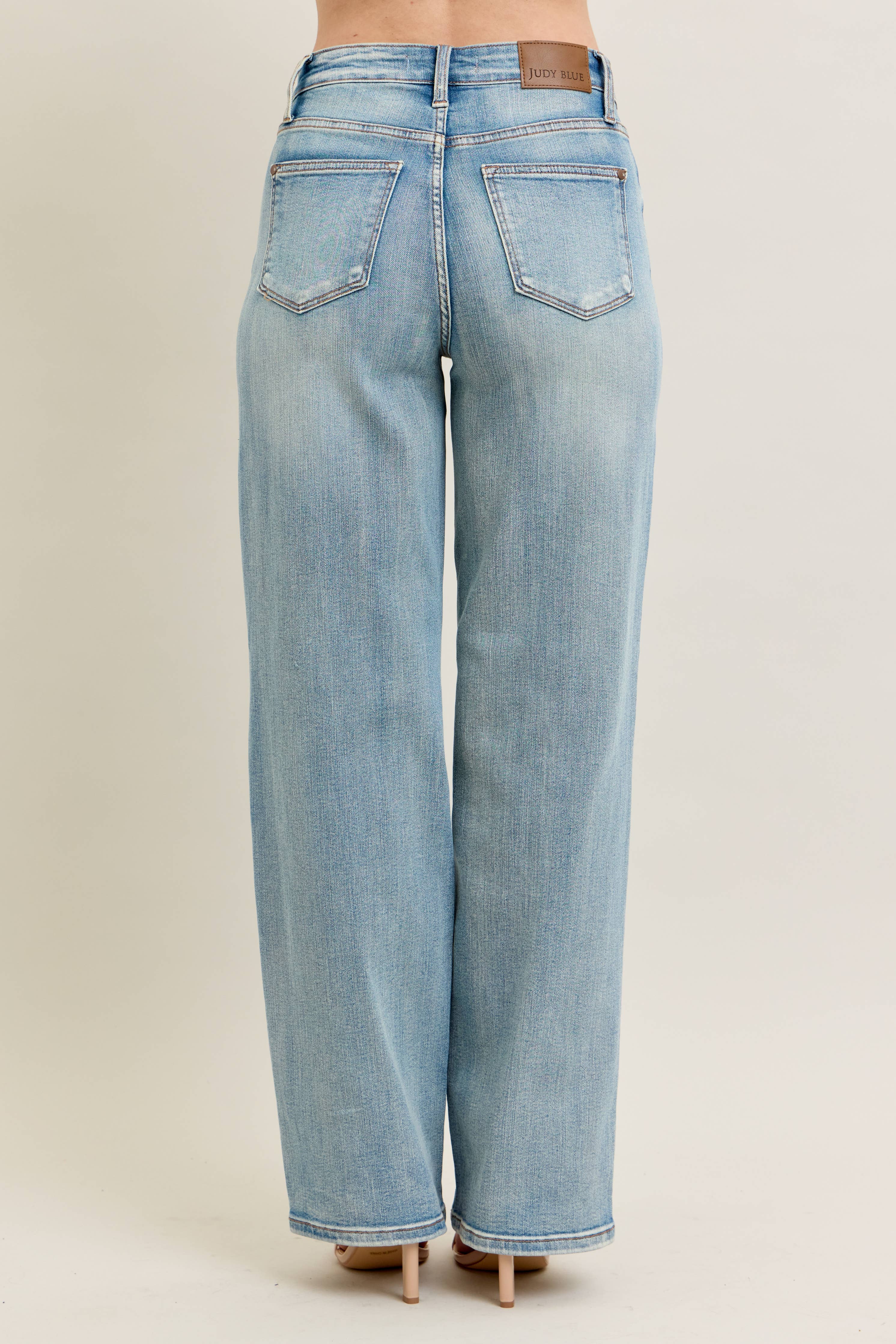 High Waisted Distressed & Knee Patch Straight