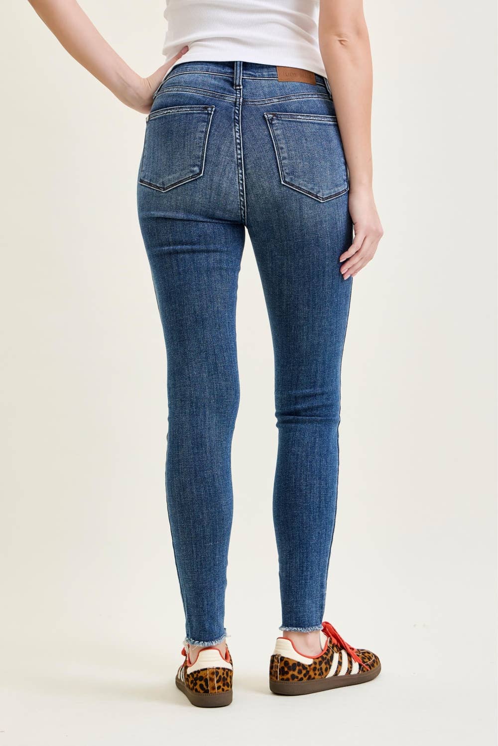 High Waist Skinny w/ Destroy