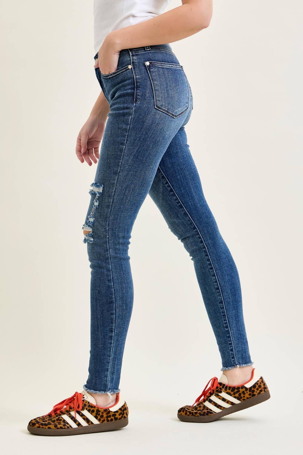 High Waist Skinny w/ Destroy